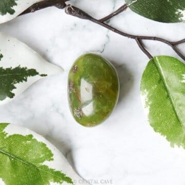 Groene opaal steen - Crystal Cave