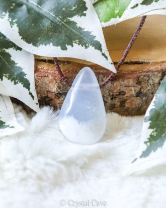 Blauwe chalcedoon druppel hanger - Crystal Cave