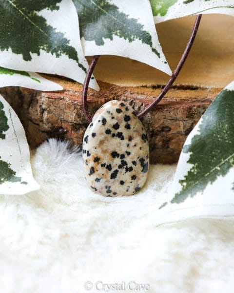 Dalmatier jaspis hanger - Crystal Cave
