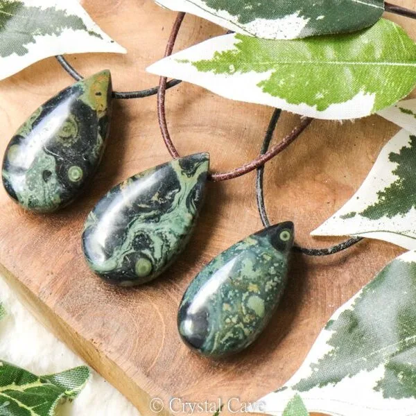 Green jasper pendant sales