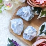 Ruwe blauwe calciet kopen - Crystal Cave
