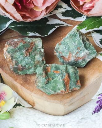 Ruwe chrysopraas brok - Crystal Cave