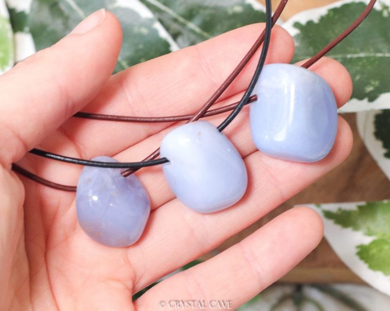 Blauwe chalcedoon ketting - Crystal Cave