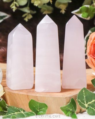 Mangano calciet obelisk - Crystal Cave