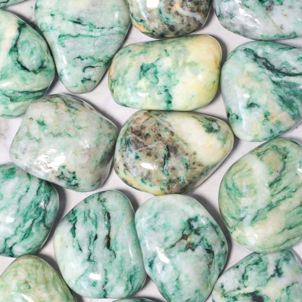 Edelstenen en Mineralen M 27 Mariposiet kopen - Crystal Cave