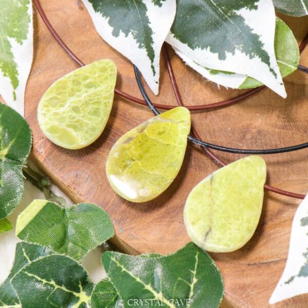Groene opaal ema egg ketting - Crystal Cave