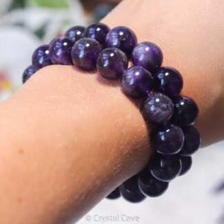 Amethist 12mm armband - Crystal Cave