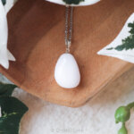 Witte calciet zilveren ketting - Crystal Cave