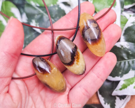 Septarie olijf ketting - Crystal Cave